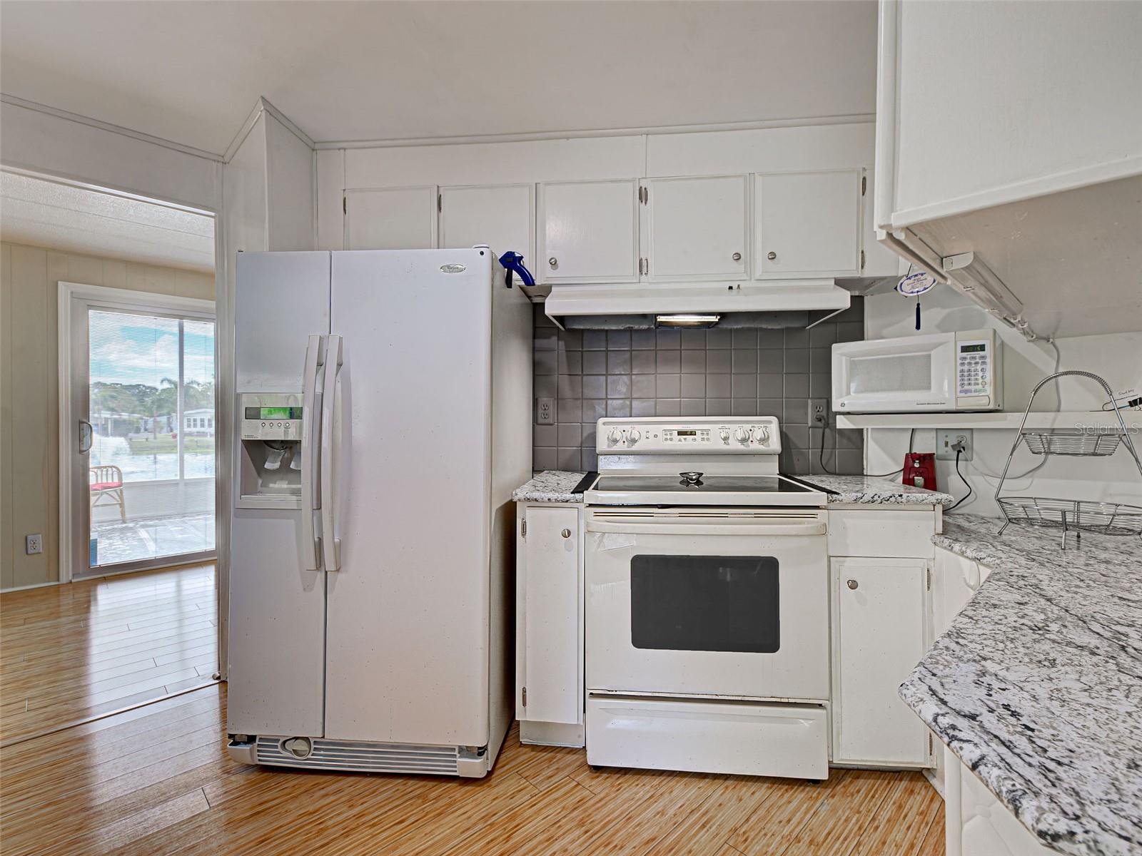 Image 26 of 69 For 16 Botany Bay Circle