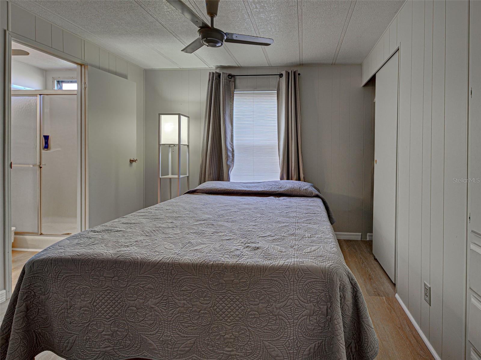 Image 34 of 69 For 16 Botany Bay Circle