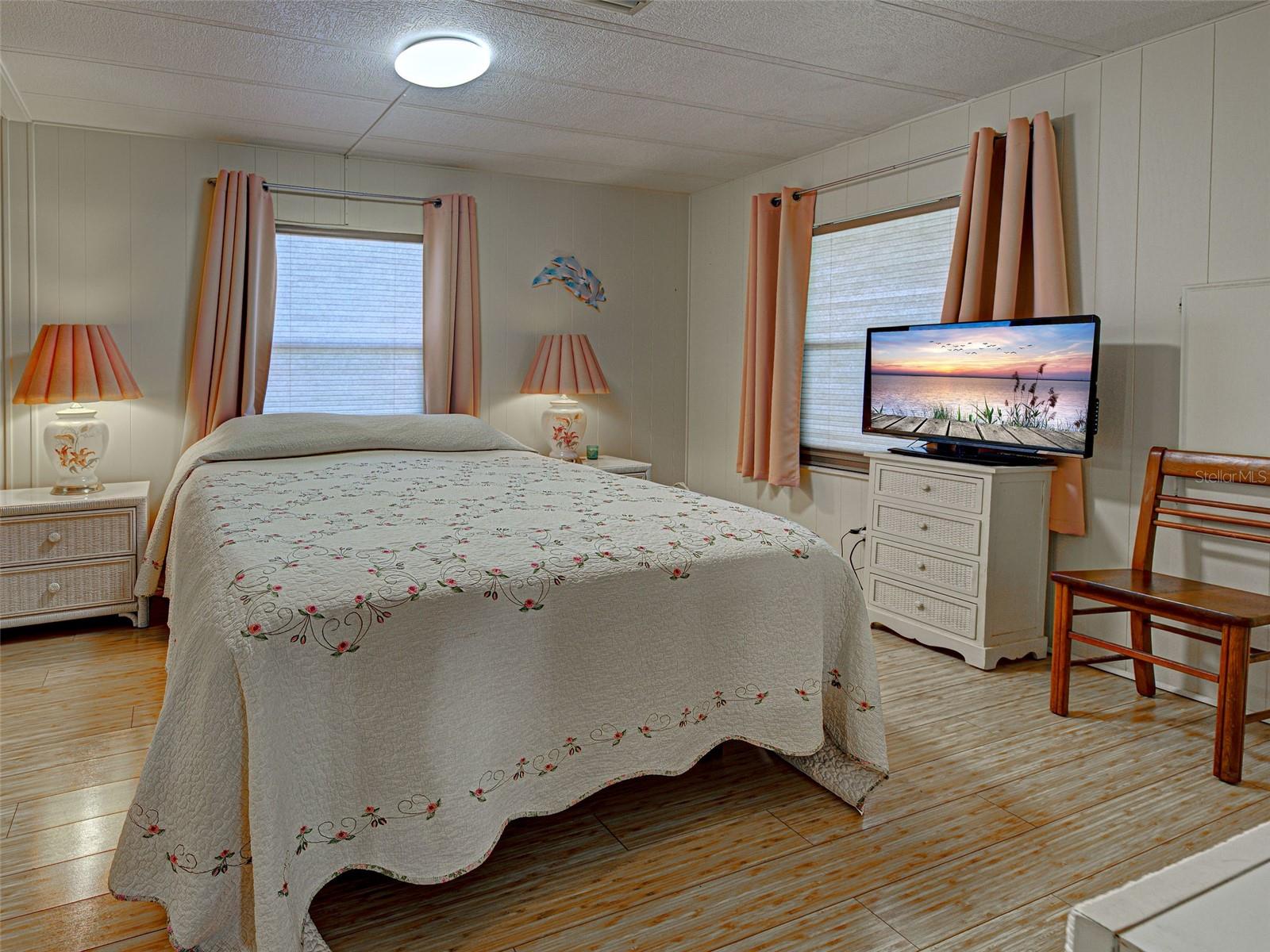 Image 39 of 69 For 16 Botany Bay Circle