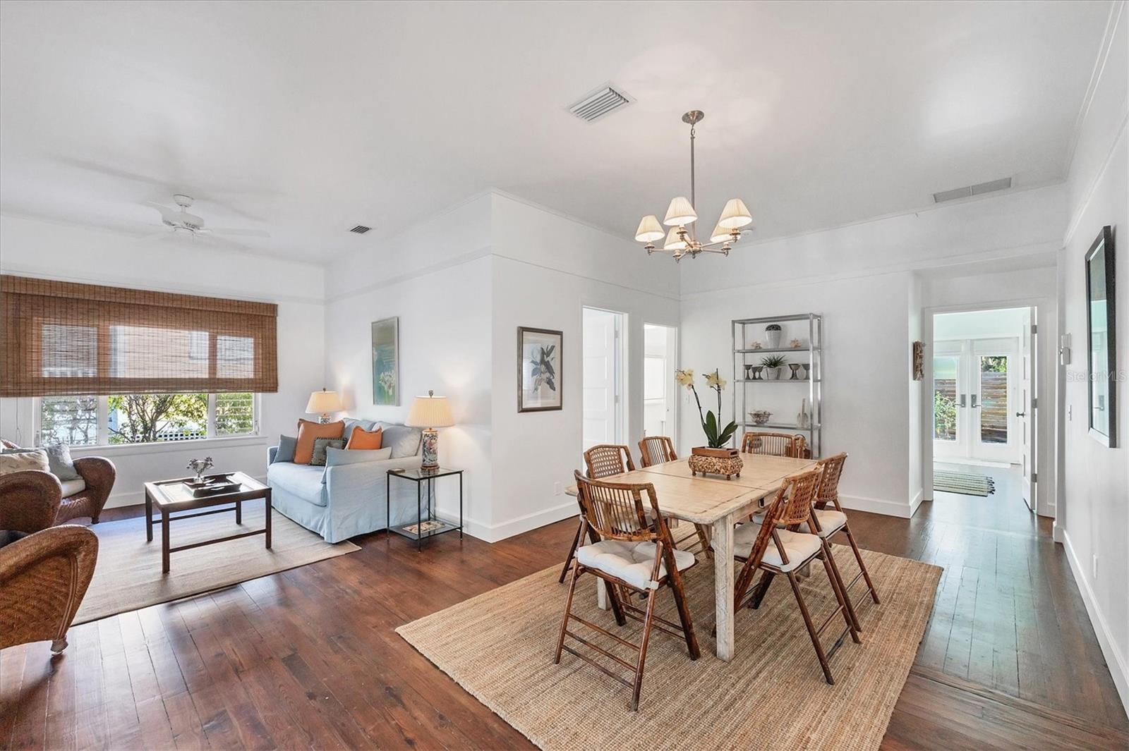 Image 17 of 38 For 380 Tarpon Avenue