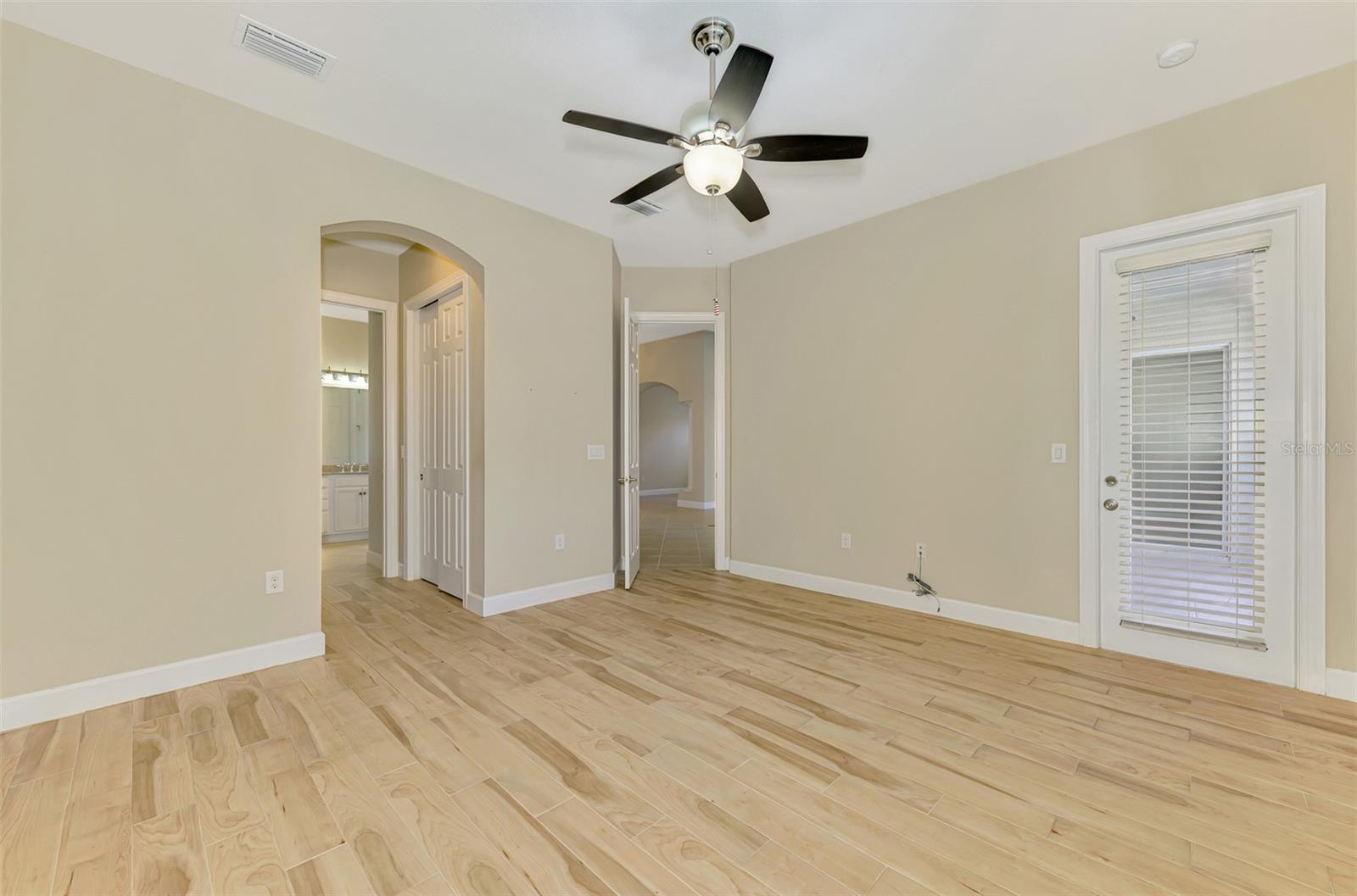 Image 39 of 90 For 13191 Marsh Drive