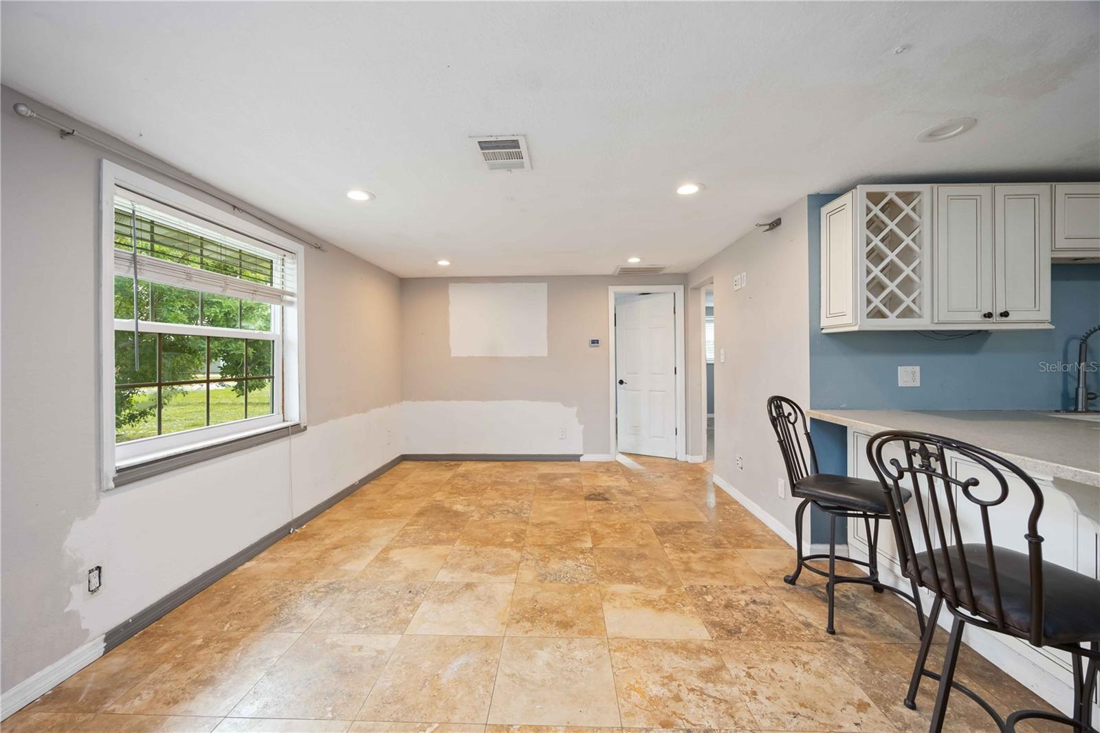 Image 13 of 33 For 2032 Pennsylvania Avenue