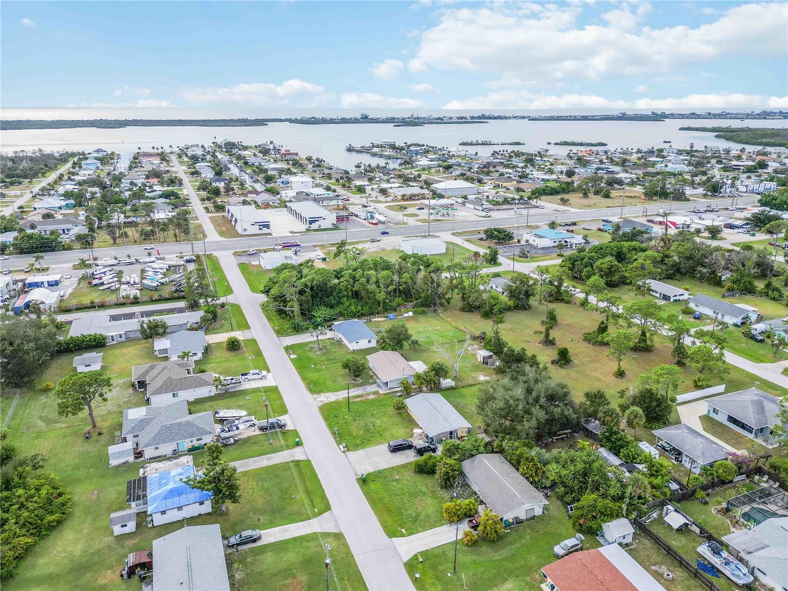 Image 31 of 33 For 2032 Pennsylvania Avenue