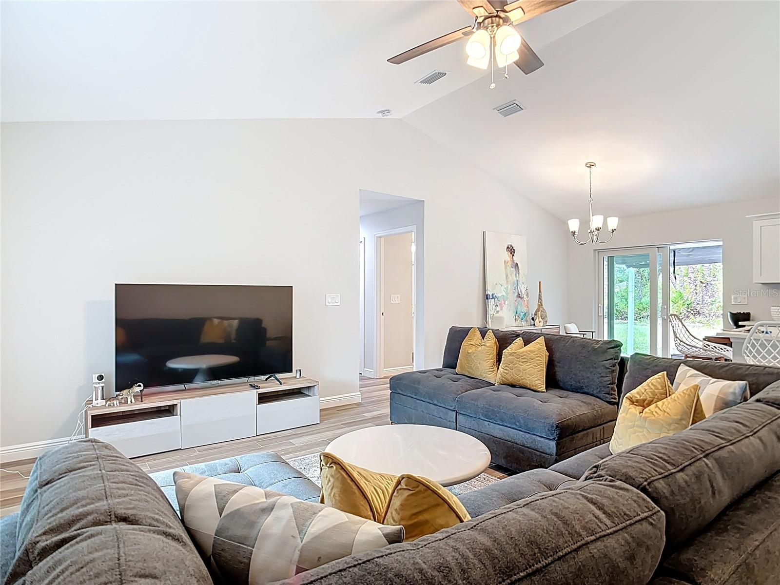 Image 4 of 44 For 63 Cory Street