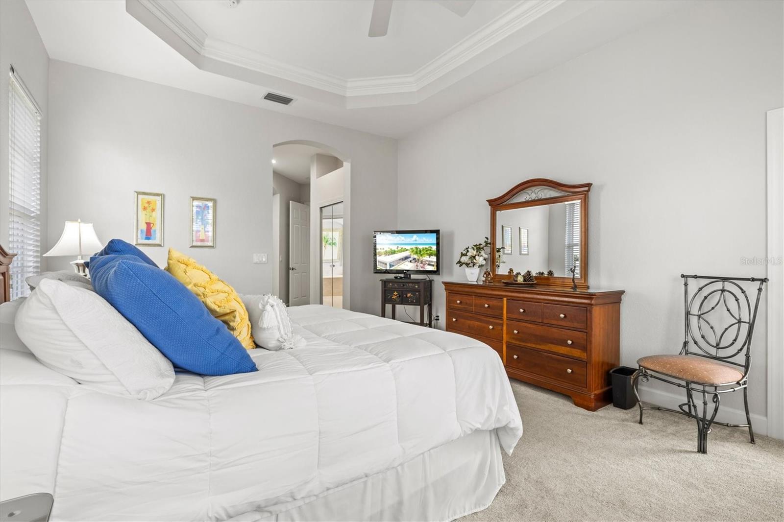 Image 22 of 91 For 14026 Royal Pointe Drive