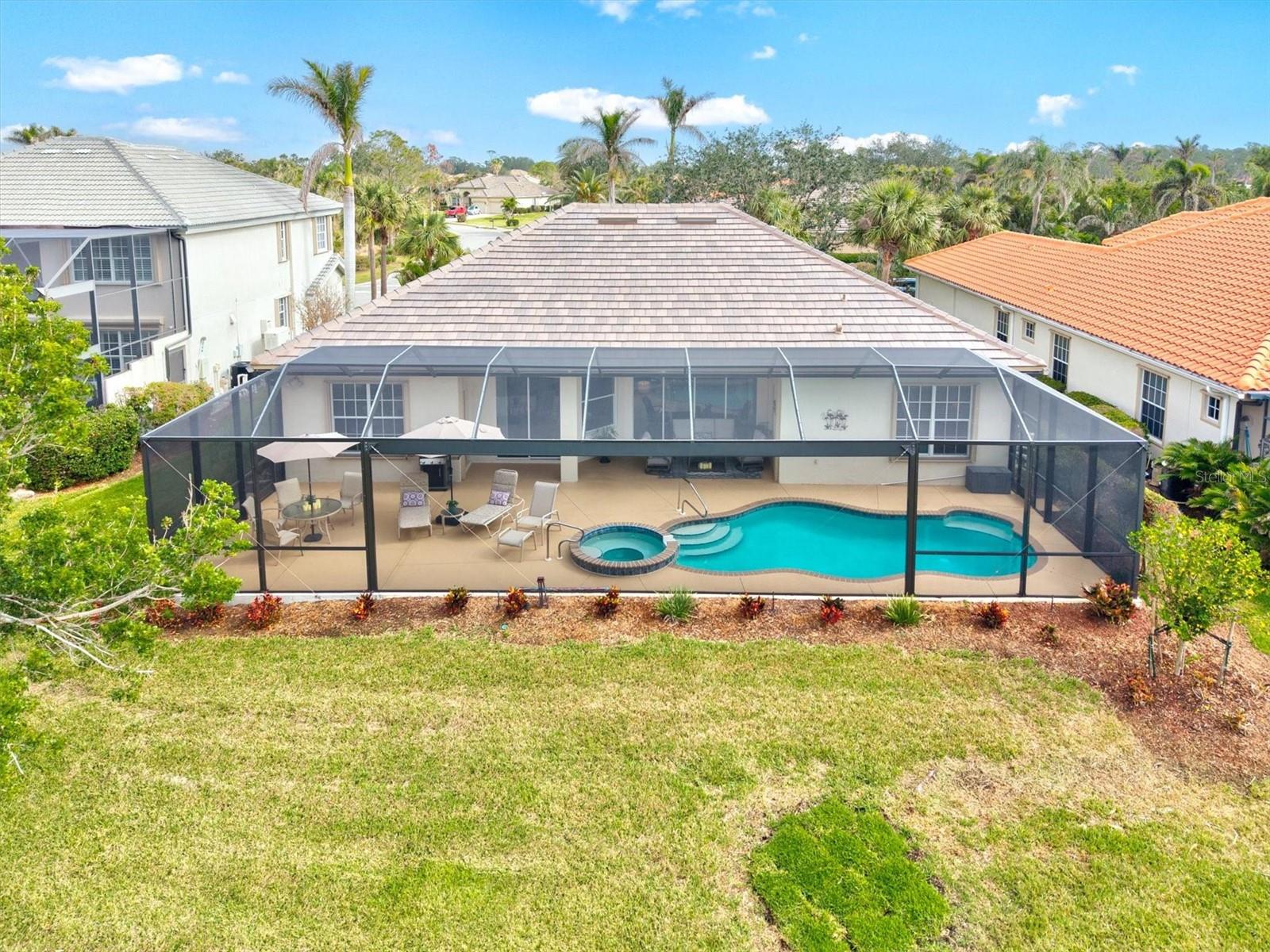 Image 43 of 91 For 14026 Royal Pointe Drive