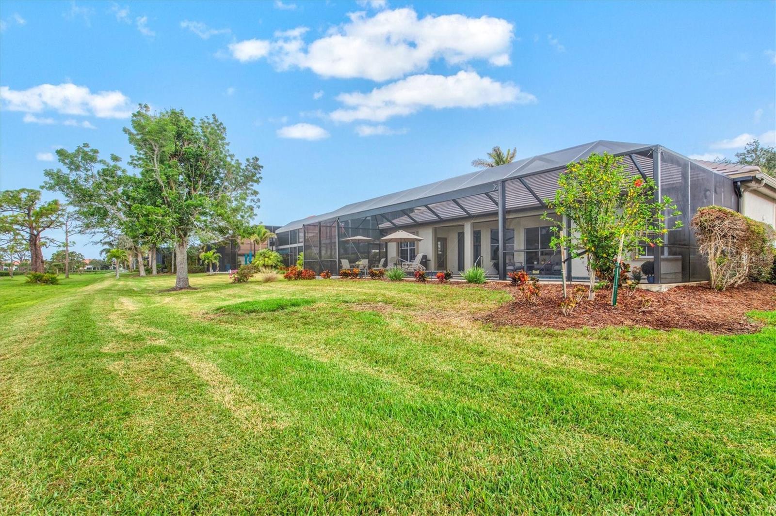 Image 46 of 91 For 14026 Royal Pointe Drive