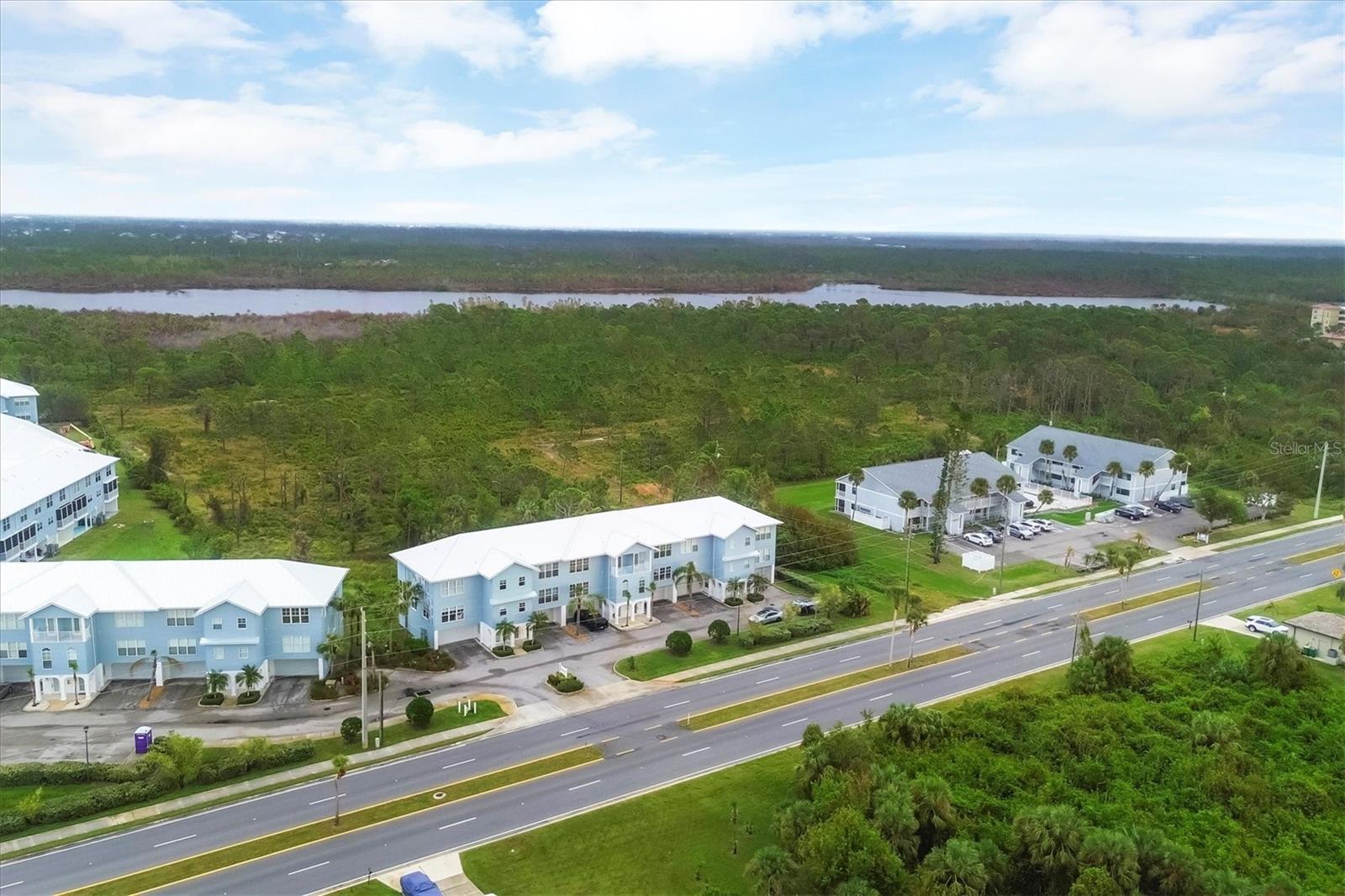 Image 19 of 51 For 3929 Cape Haze Drive 105