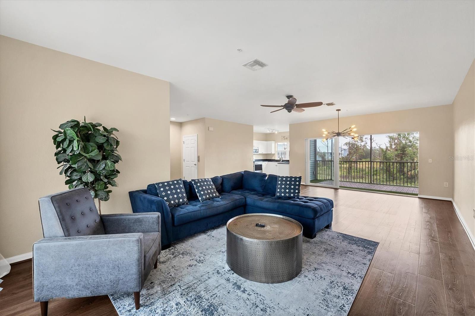 Image 26 of 51 For 3929 Cape Haze Drive 105