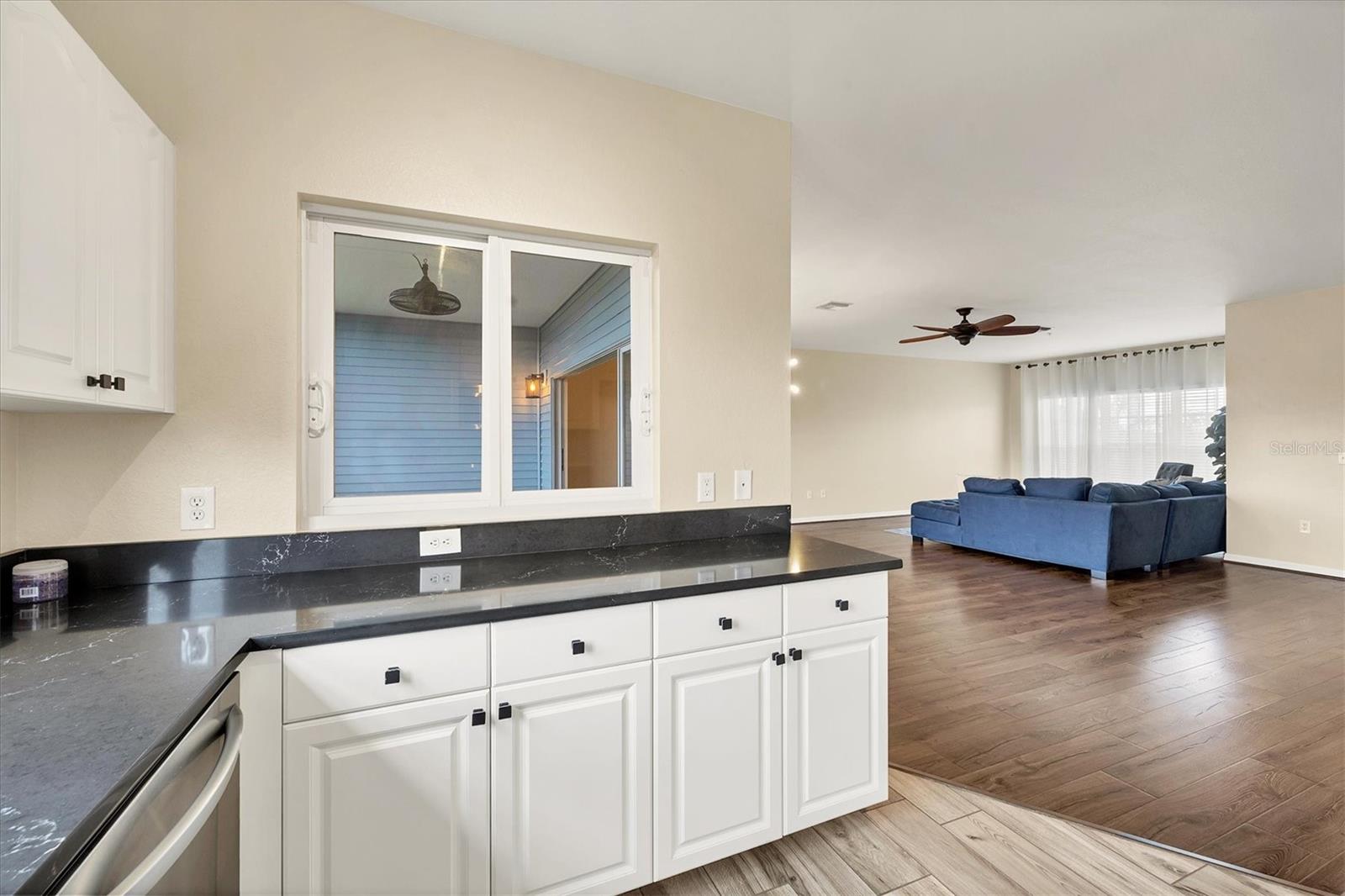 Image 28 of 51 For 3929 Cape Haze Drive 105