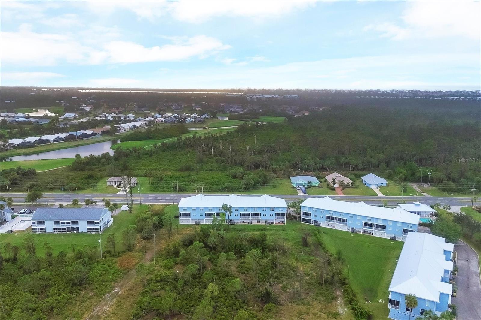 Image 40 of 51 For 3929 Cape Haze Drive 105