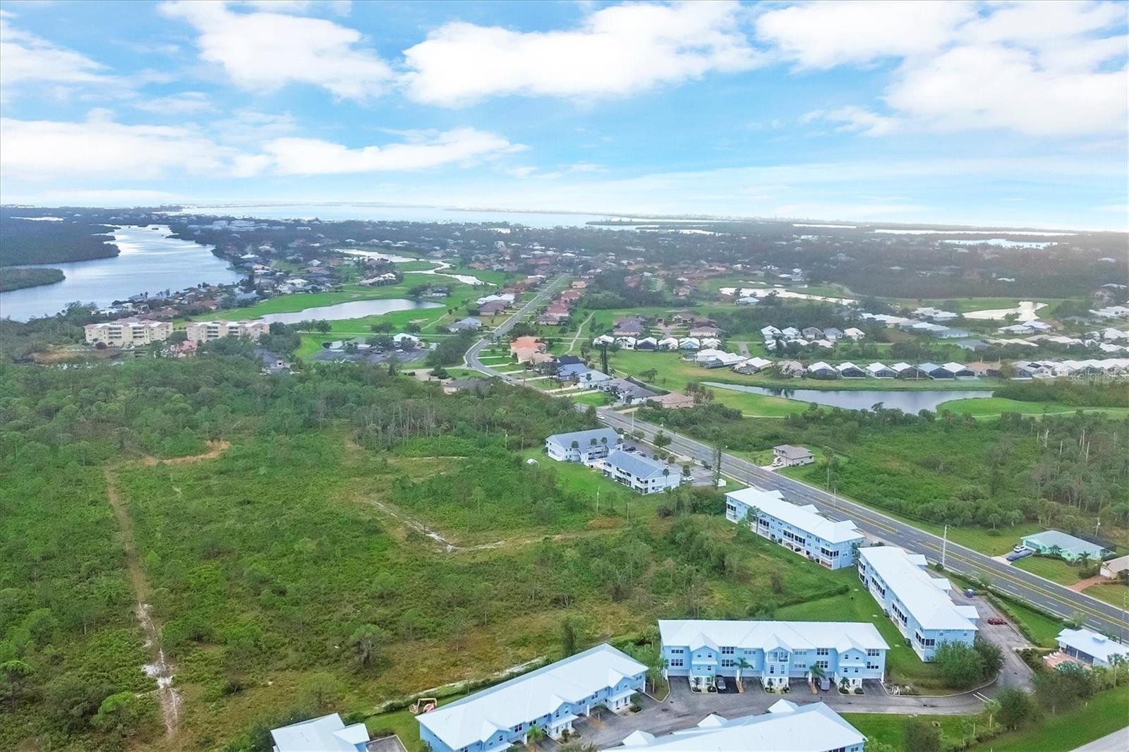 Image 41 of 51 For 3929 Cape Haze Drive 105