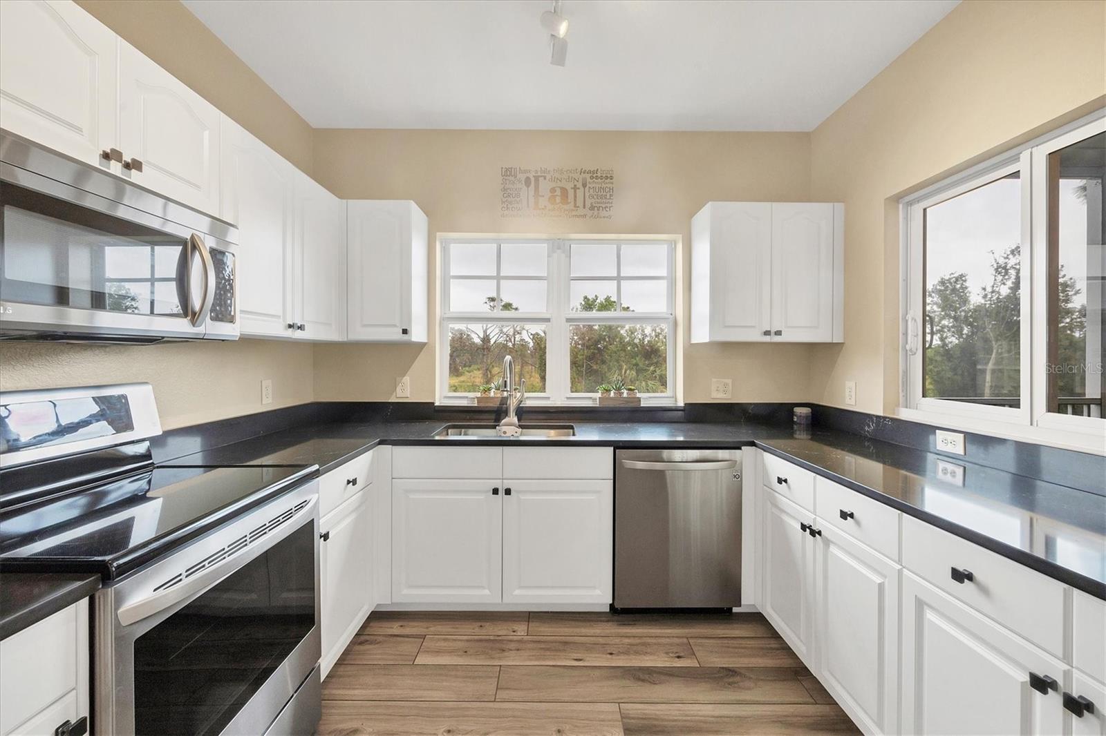 Image 5 of 51 For 3929 Cape Haze Drive 105