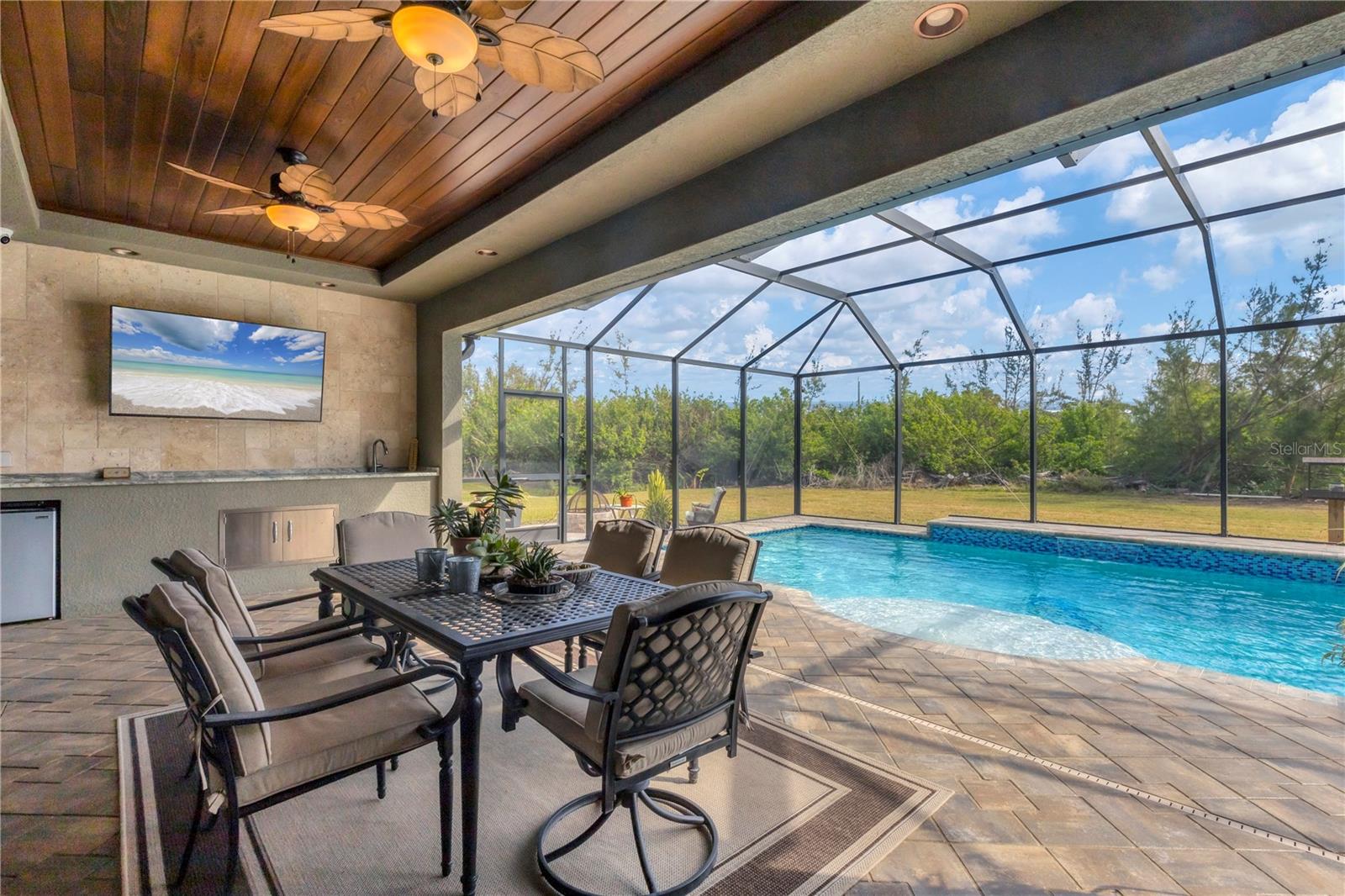 Image 18 of 30 For 10451 Hatchett Circle