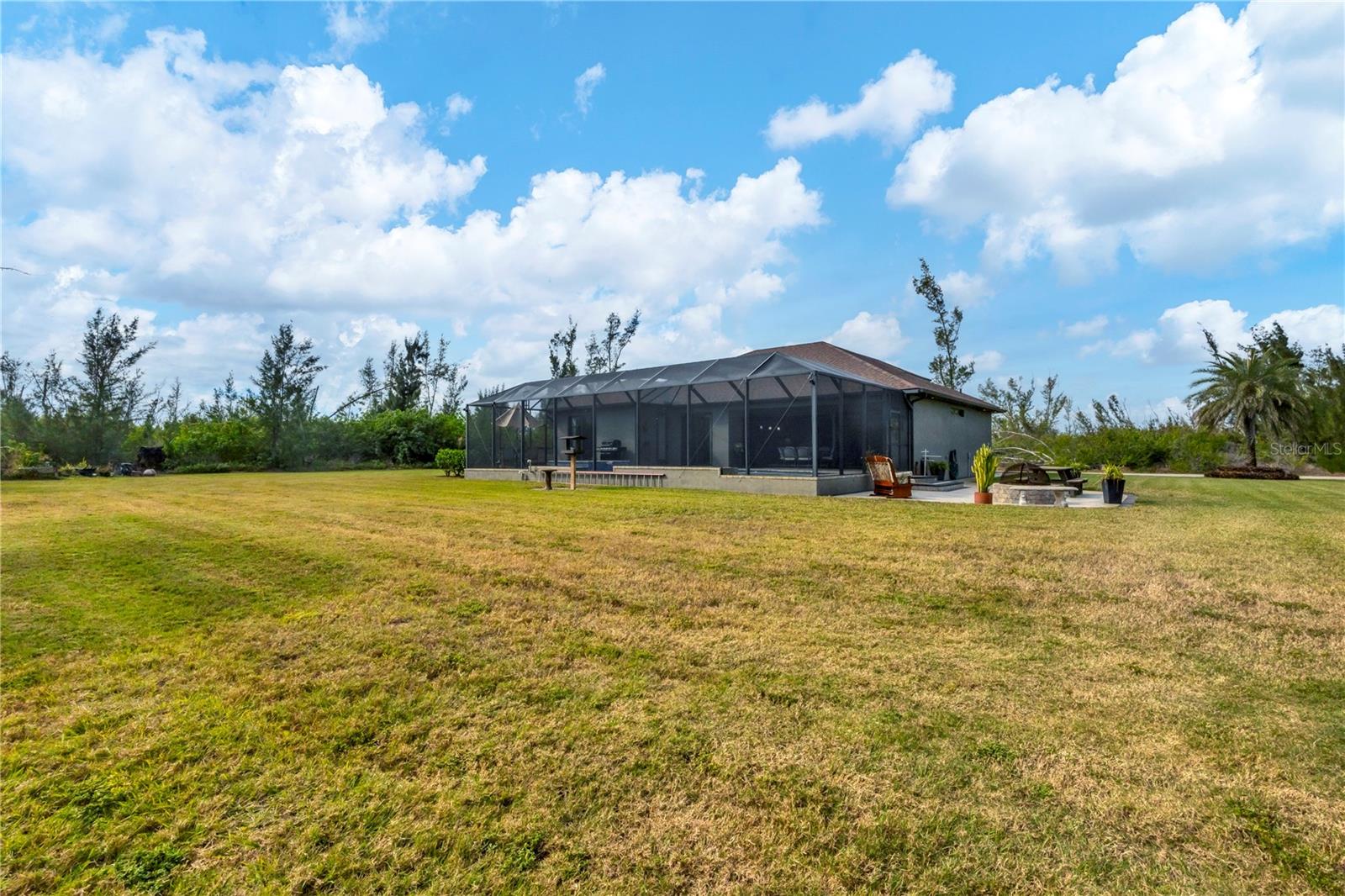 Image 22 of 30 For 10451 Hatchett Circle