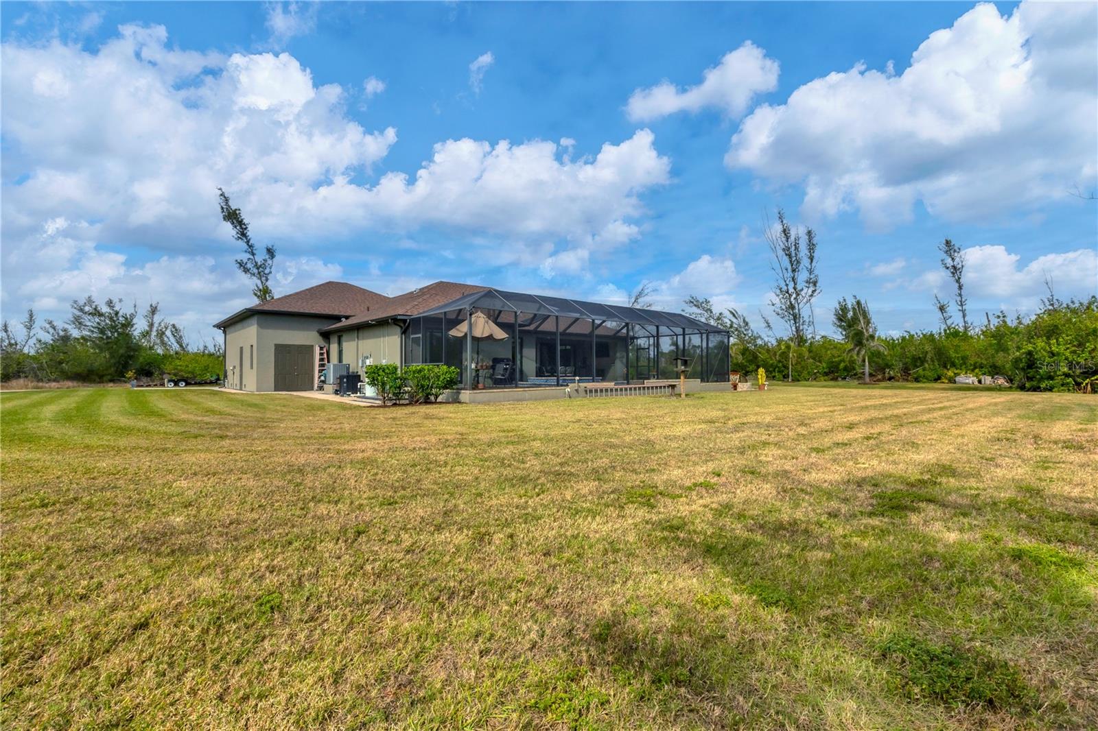 Image 23 of 30 For 10451 Hatchett Circle