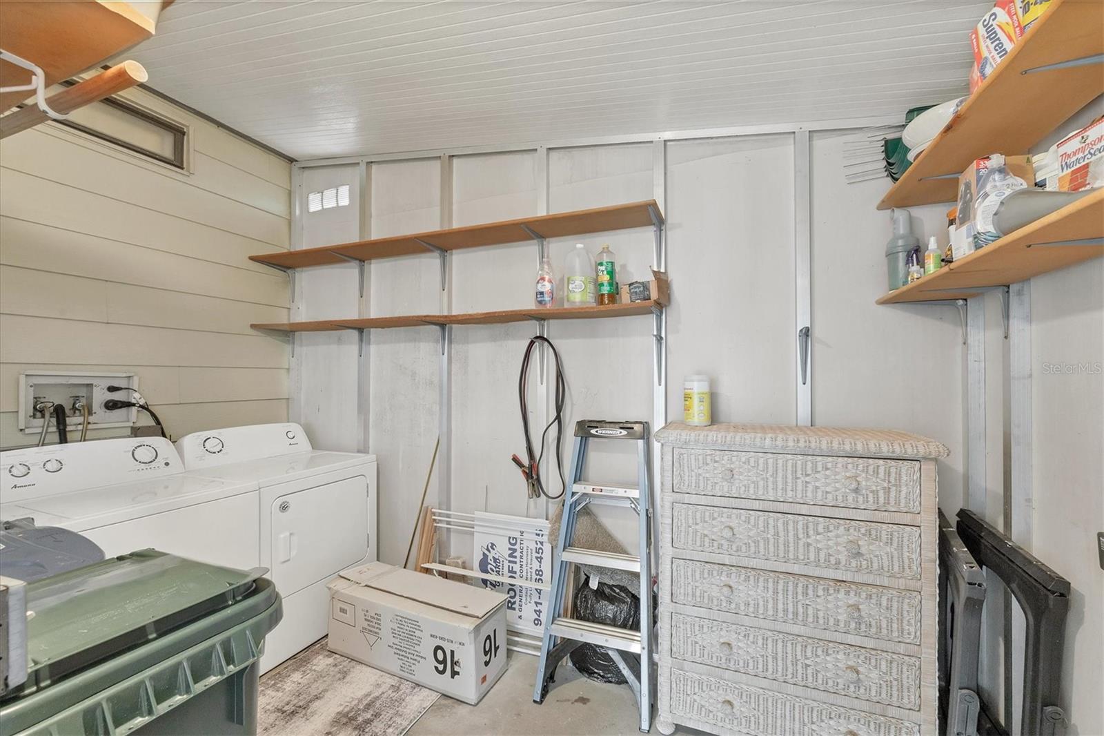 Image 27 of 47 For 827 Tangerine Woods Boulevard