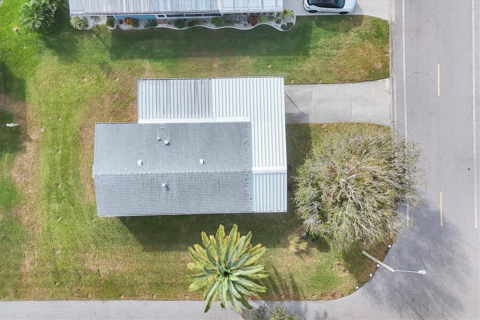 Image 32 of 47 For 827 Tangerine Woods Boulevard