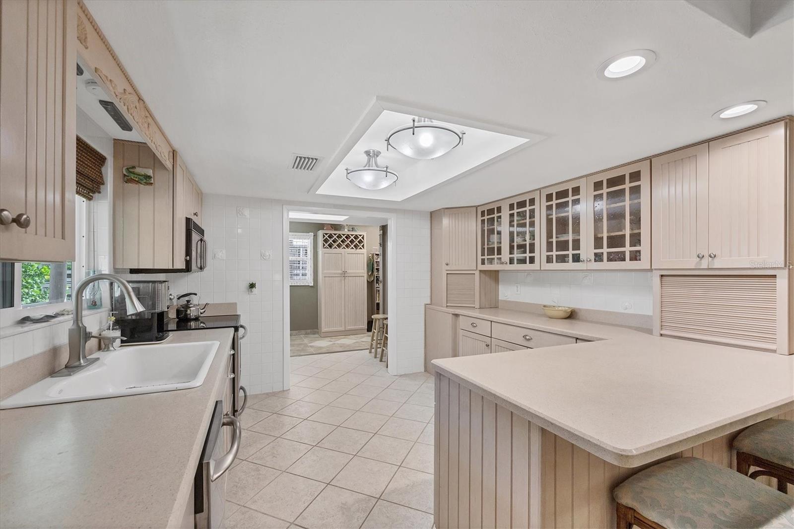 Image 22 of 48 For 30 Gasparilla Way