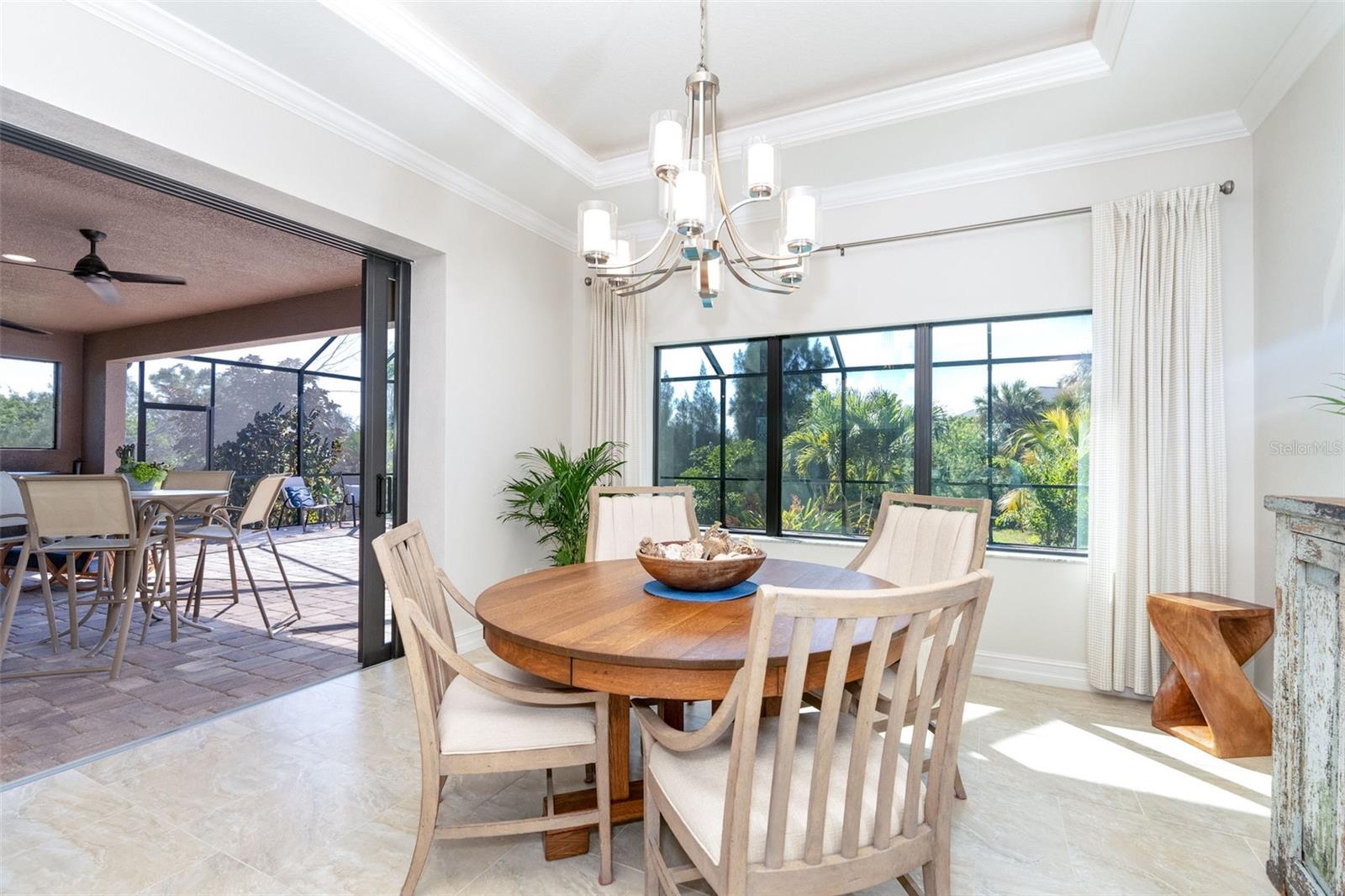 Image 18 of 53 For 85 Spaniards Road