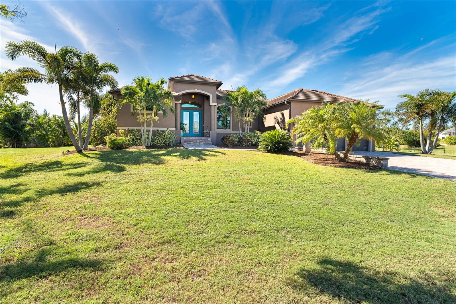 Image 3 of 53 For 85 Spaniards Road