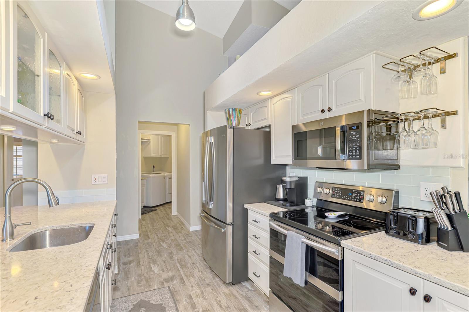 Image 25 of 69 For 8377 Parkside Drive