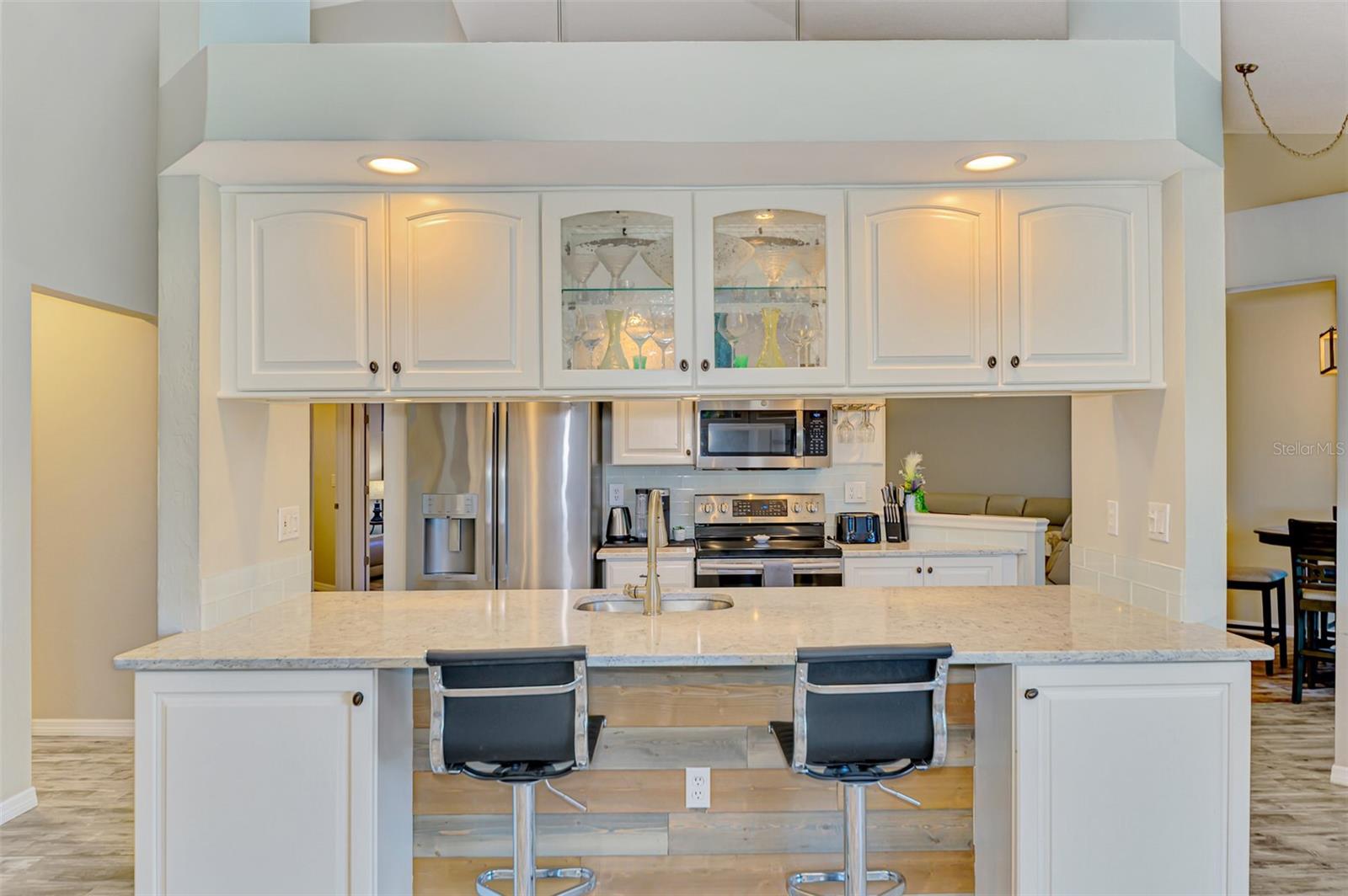 Image 28 of 69 For 8377 Parkside Drive