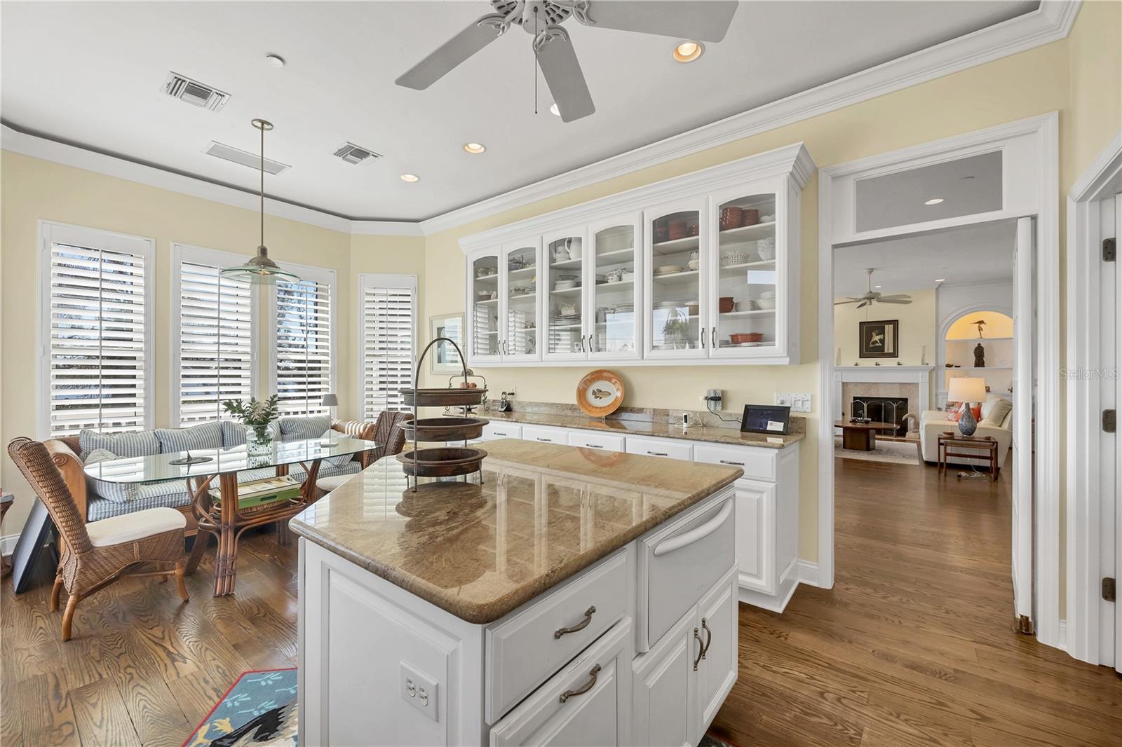 Image 19 of 55 For 16251 Sunset Pines Circle