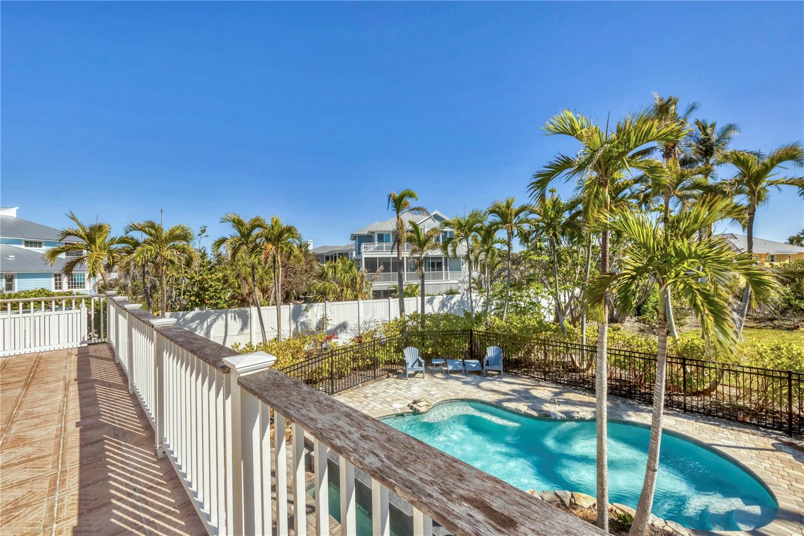 Image 22 of 55 For 16251 Sunset Pines Circle