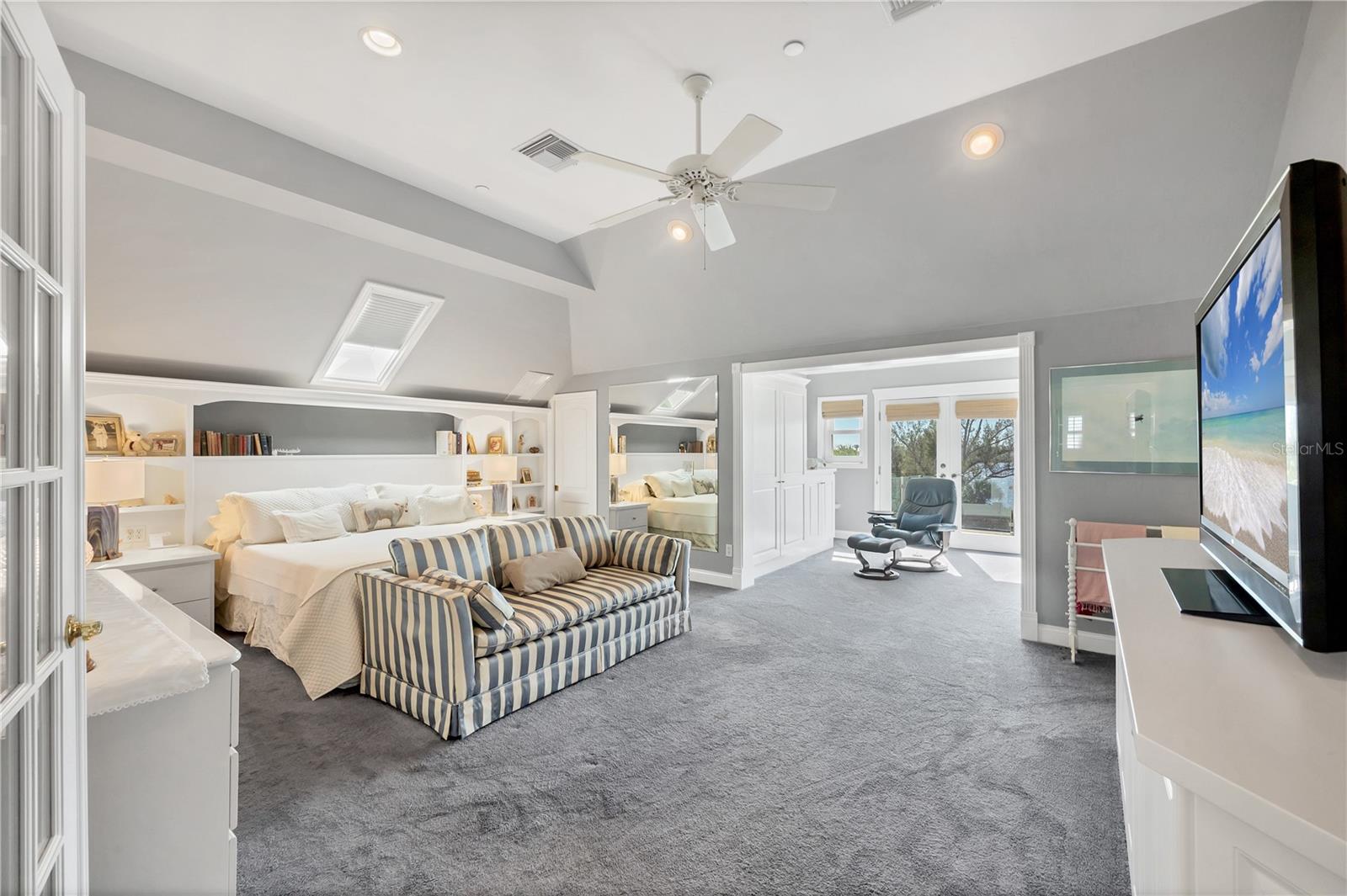 Image 32 of 55 For 16251 Sunset Pines Circle