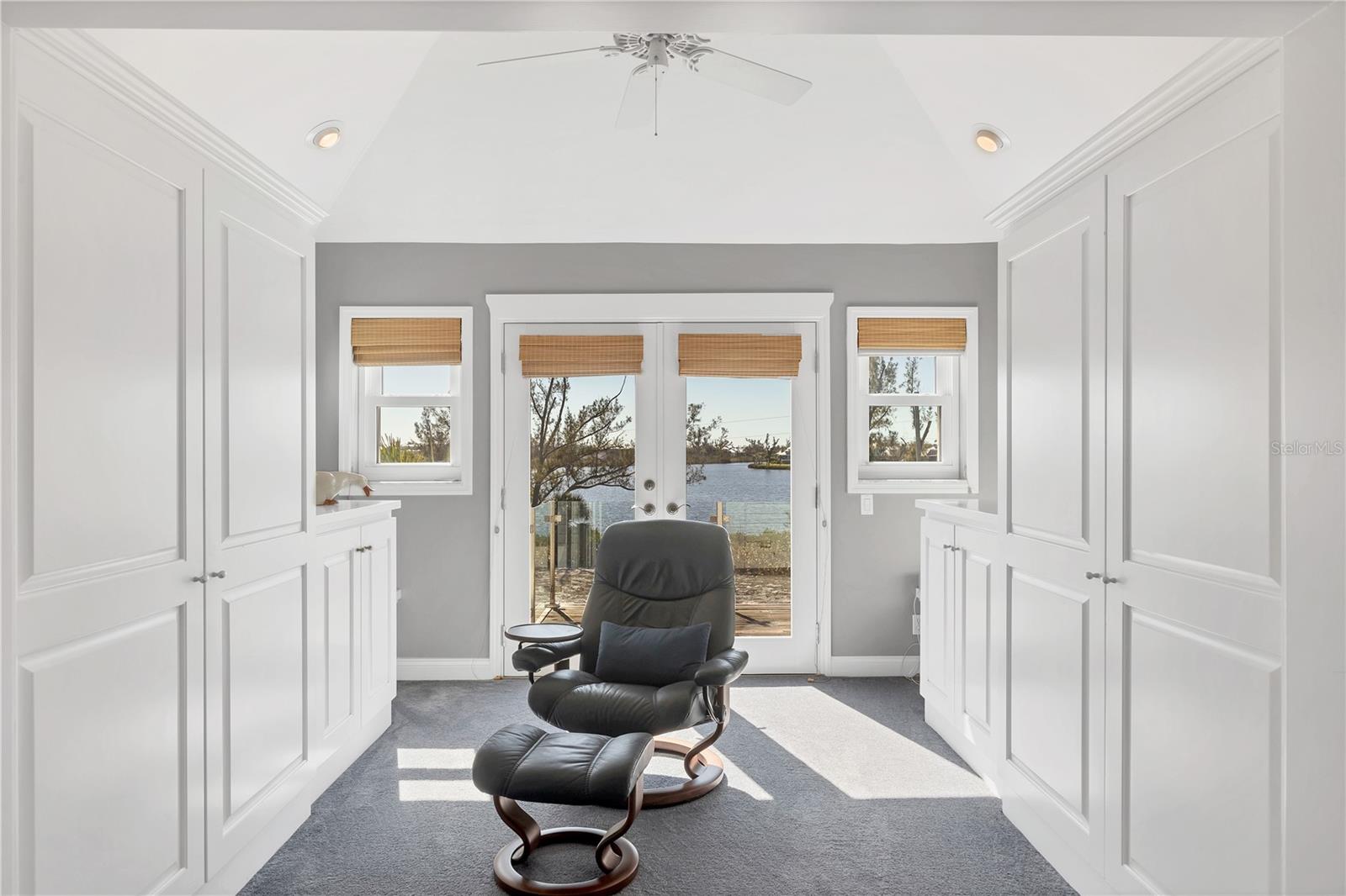 Image 33 of 55 For 16251 Sunset Pines Circle