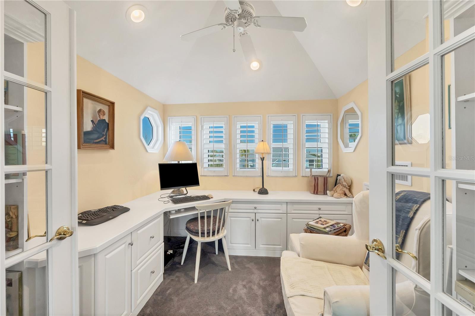 Image 36 of 55 For 16251 Sunset Pines Circle