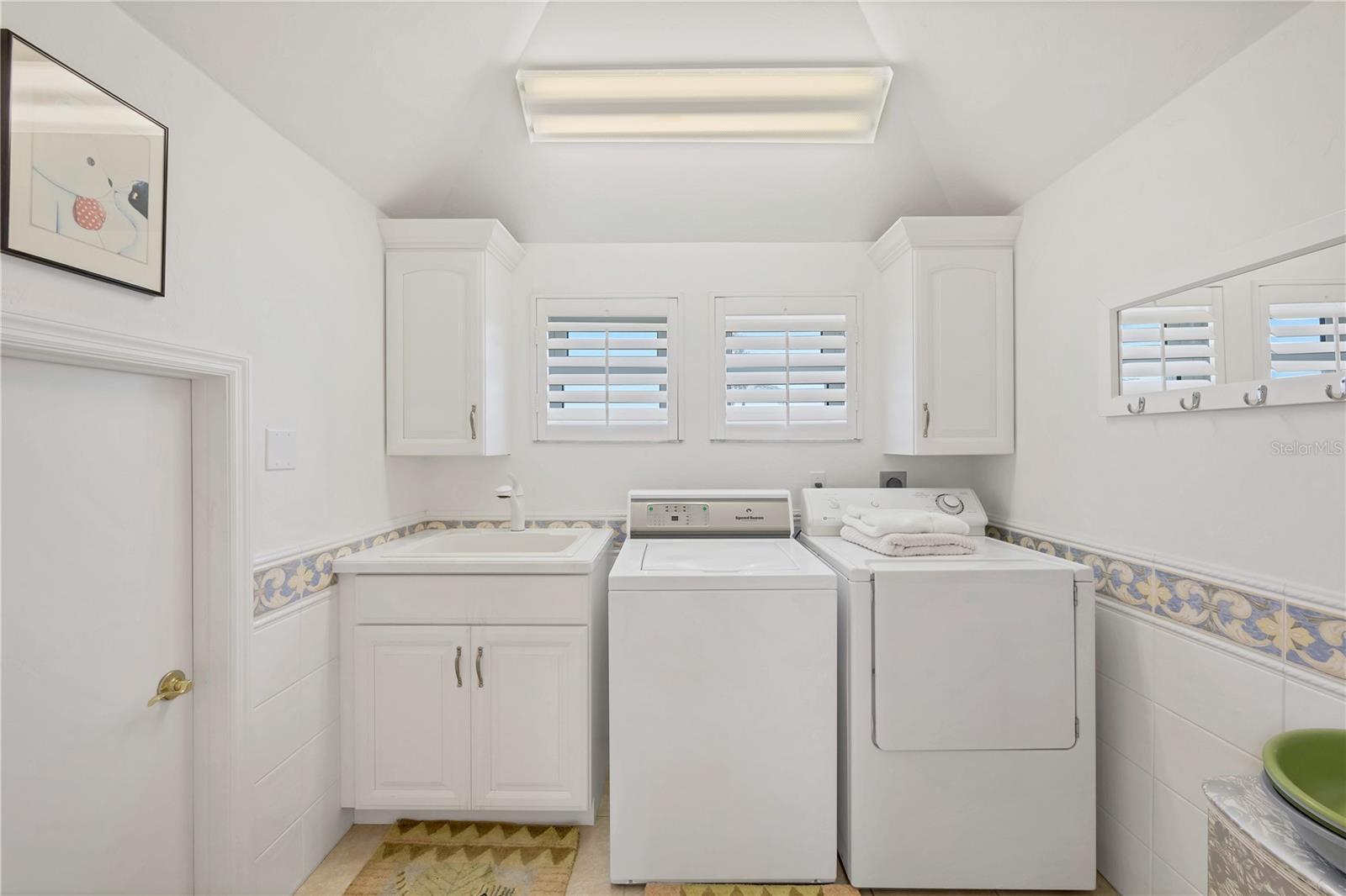 Image 41 of 55 For 16251 Sunset Pines Circle