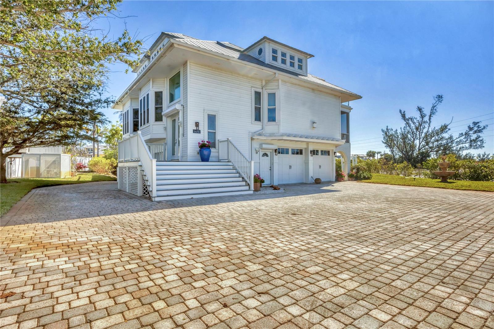 Image 8 of 55 For 16251 Sunset Pines Circle