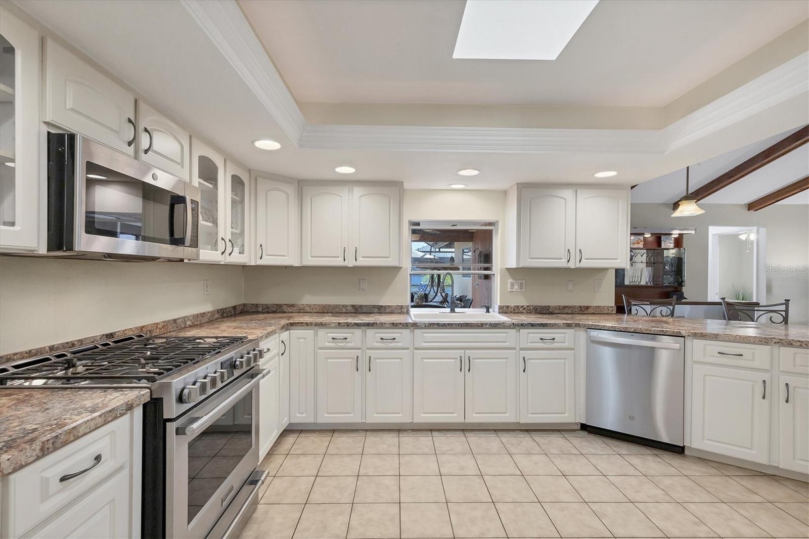 Image 15 of 55 For 2458 Herron Terrace