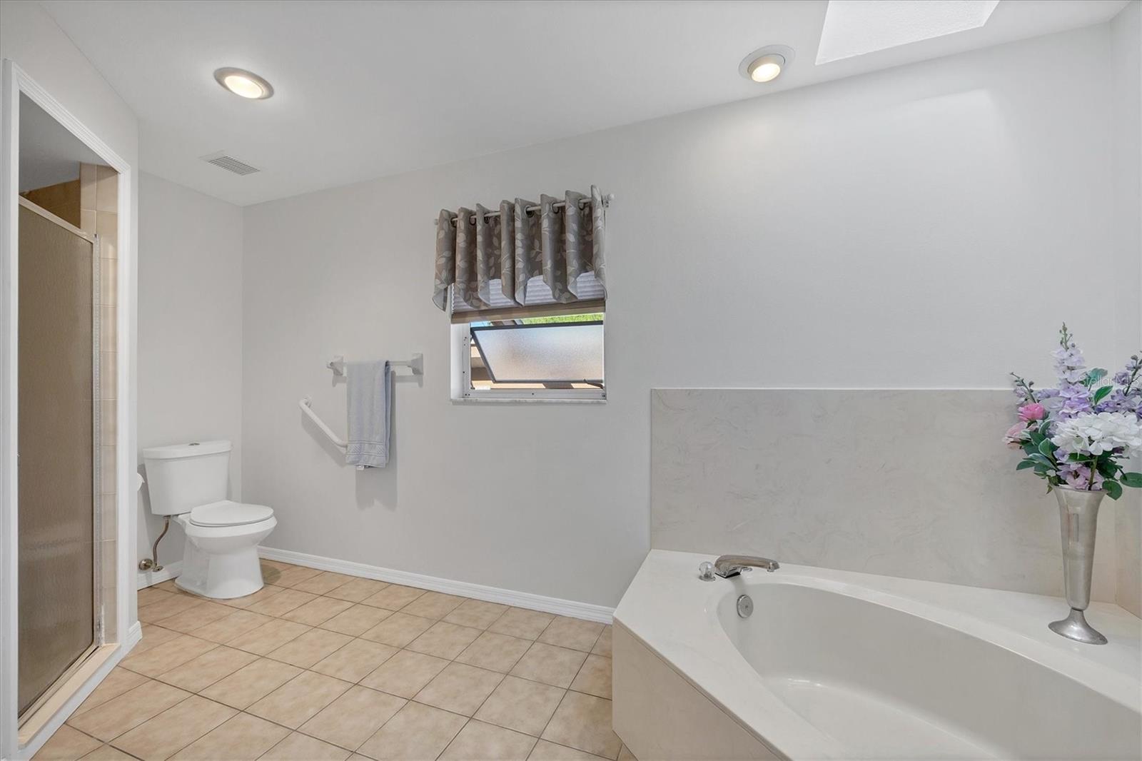 Image 21 of 55 For 2458 Herron Terrace