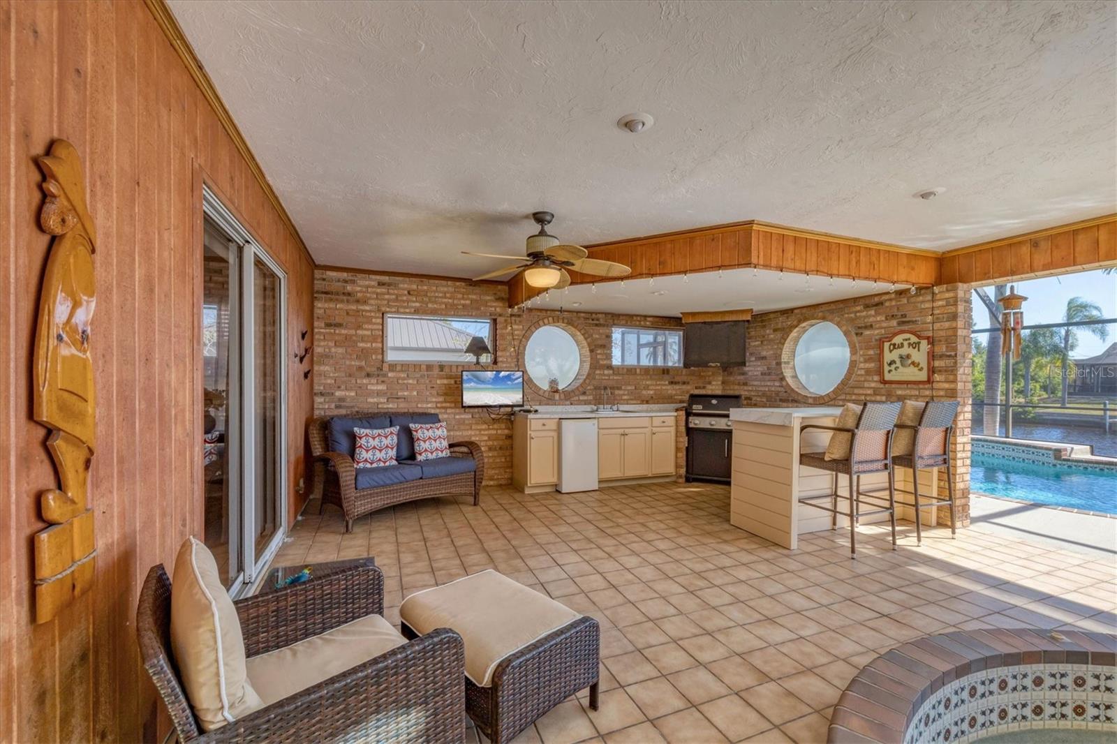 Image 29 of 55 For 2458 Herron Terrace