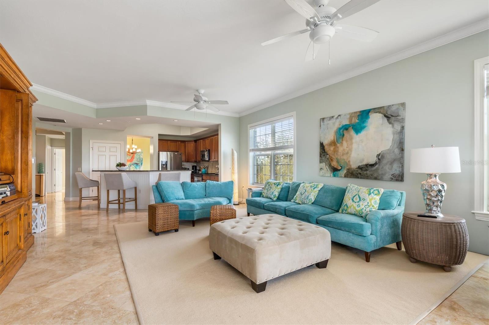 Image 10 of 55 For 10501 Amberjack Way 201