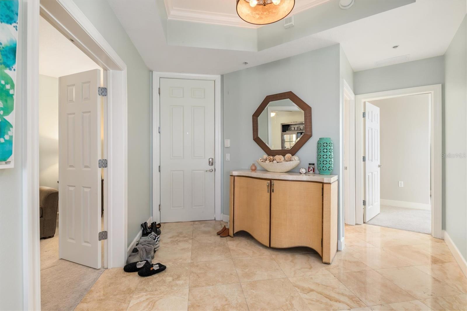 Image 4 of 55 For 10501 Amberjack Way 201