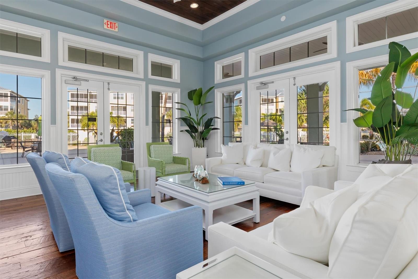 Image 42 of 55 For 10501 Amberjack Way 201