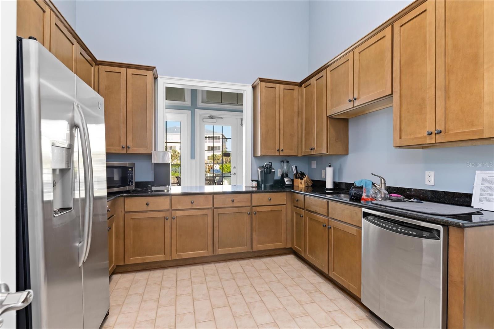 Image 44 of 55 For 10501 Amberjack Way 201