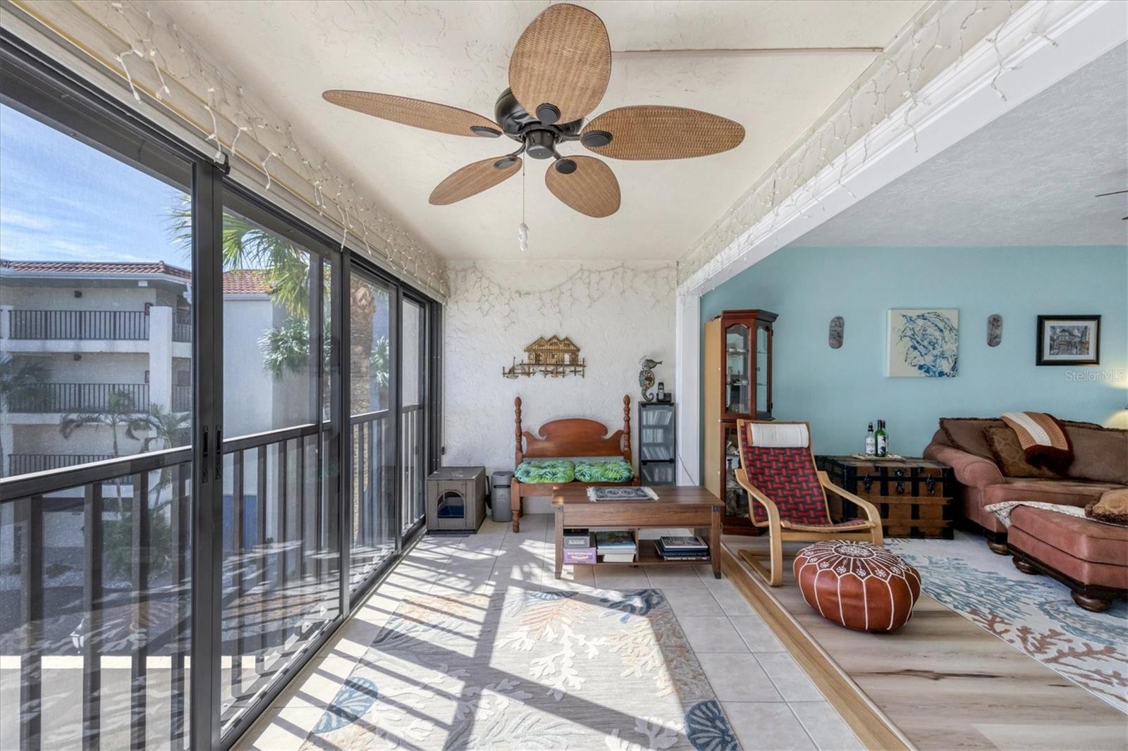 Image 23 of 44 For 1501 Beach Road 307