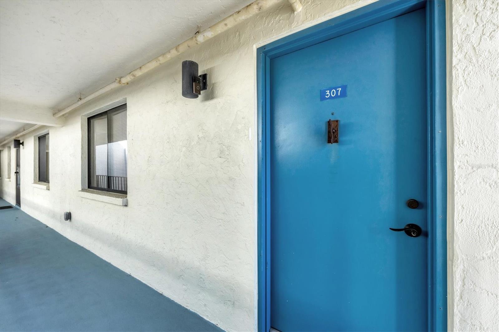 Image 35 of 44 For 1501 Beach Road 307