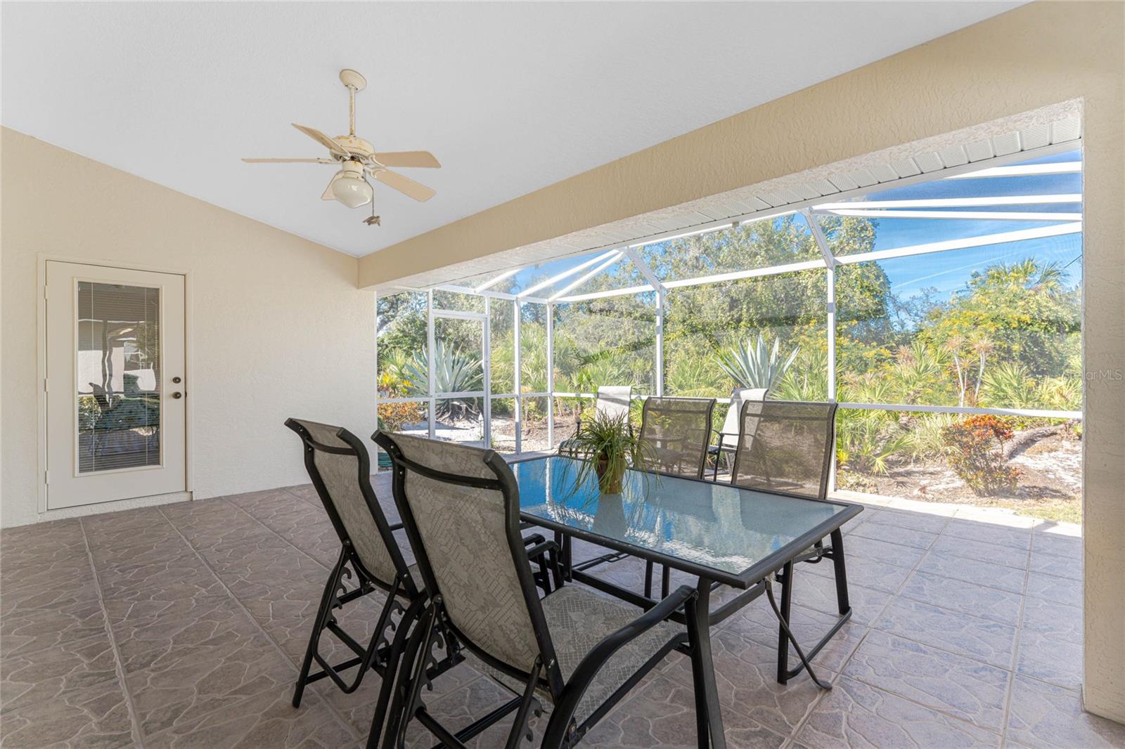 Image 41 of 62 For 8460 Gateway Court