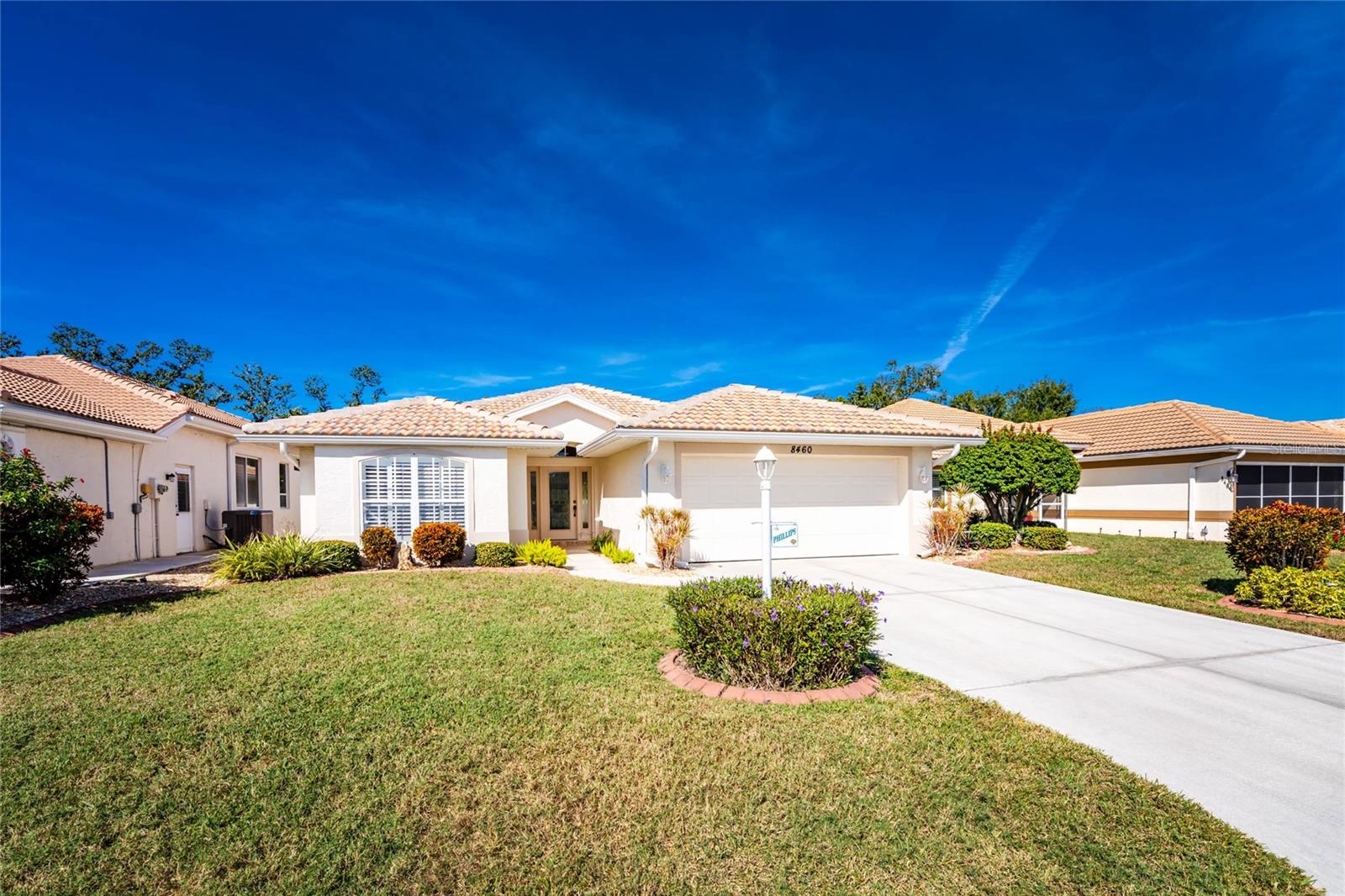 Image 7 of 62 For 8460 Gateway Court