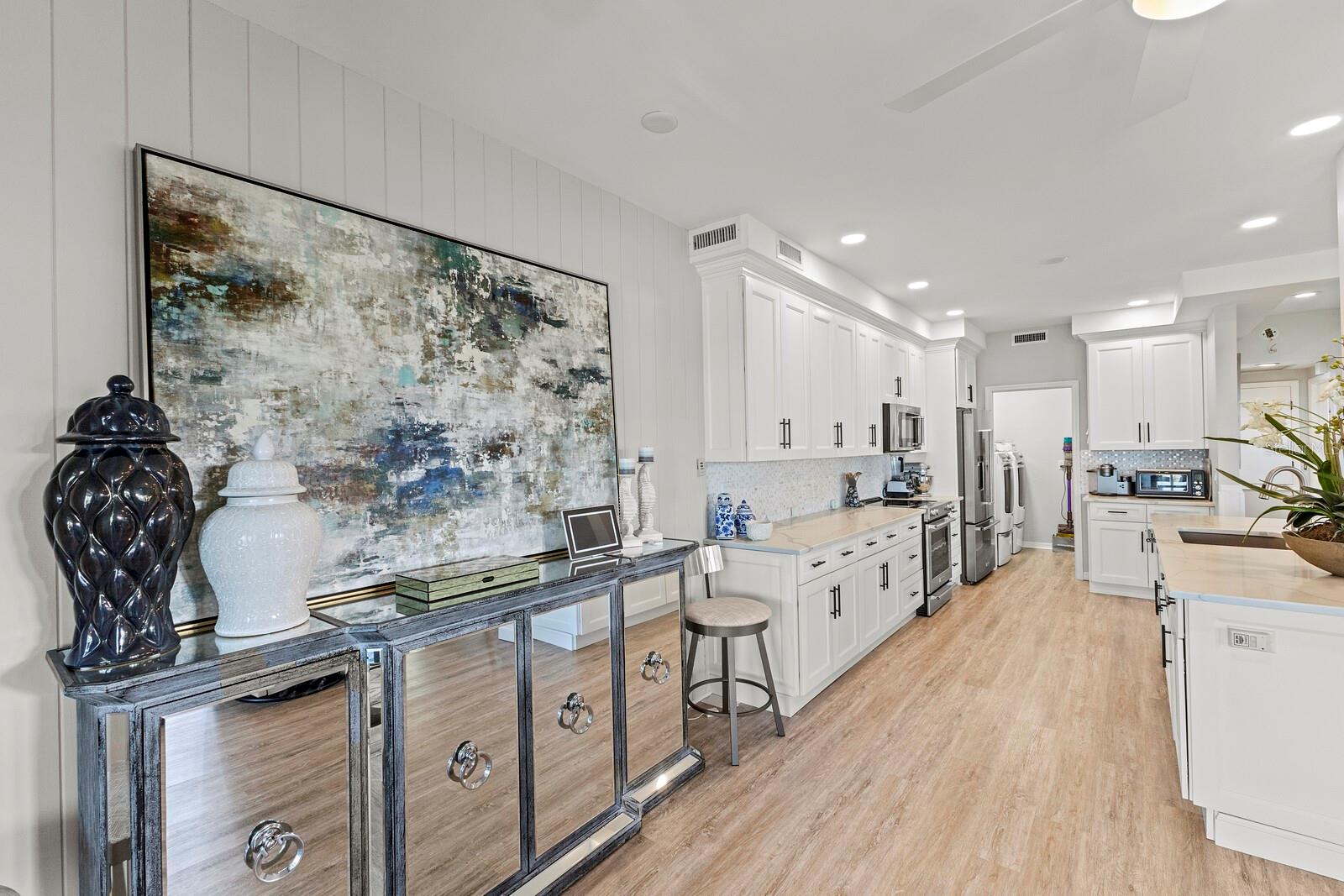 Image 14 of 47 For 17 Seawatch Drive