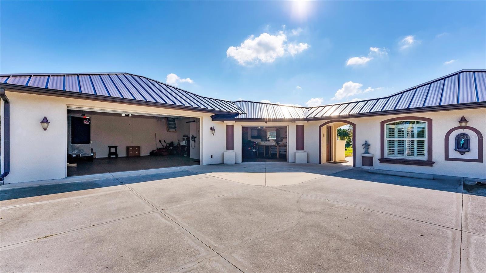 Image 2 of 67 For 646 Boundary Boulevard