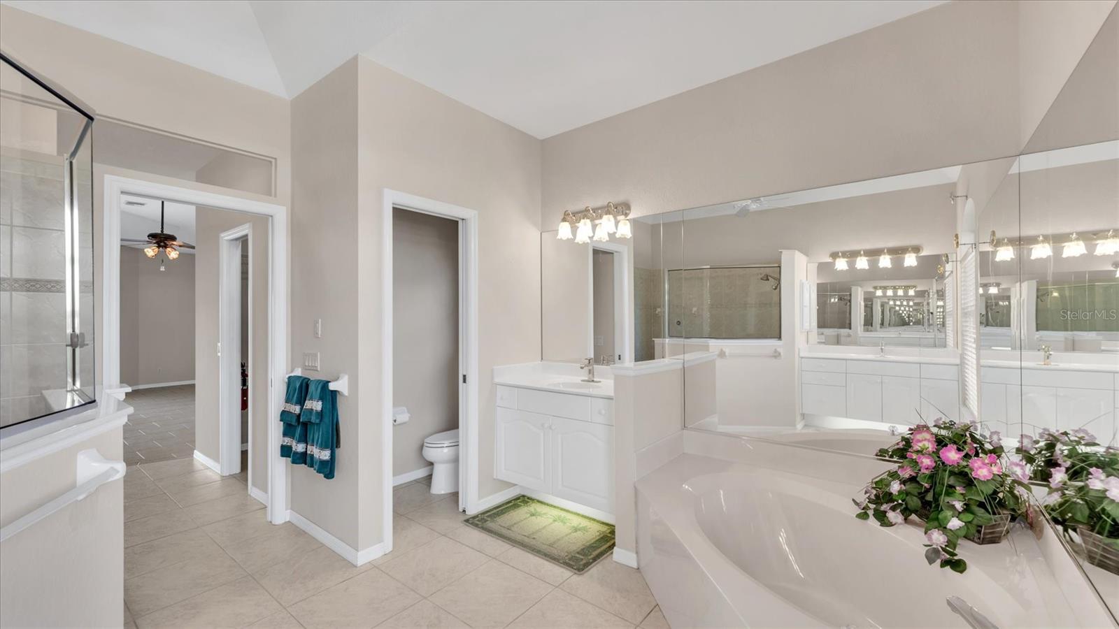 Image 29 of 67 For 646 Boundary Boulevard