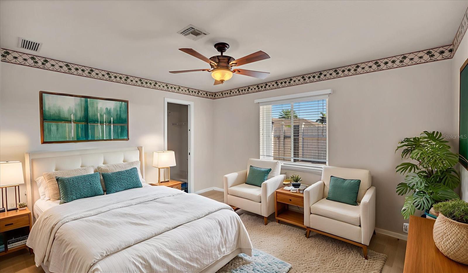 Image 38 of 67 For 646 Boundary Boulevard