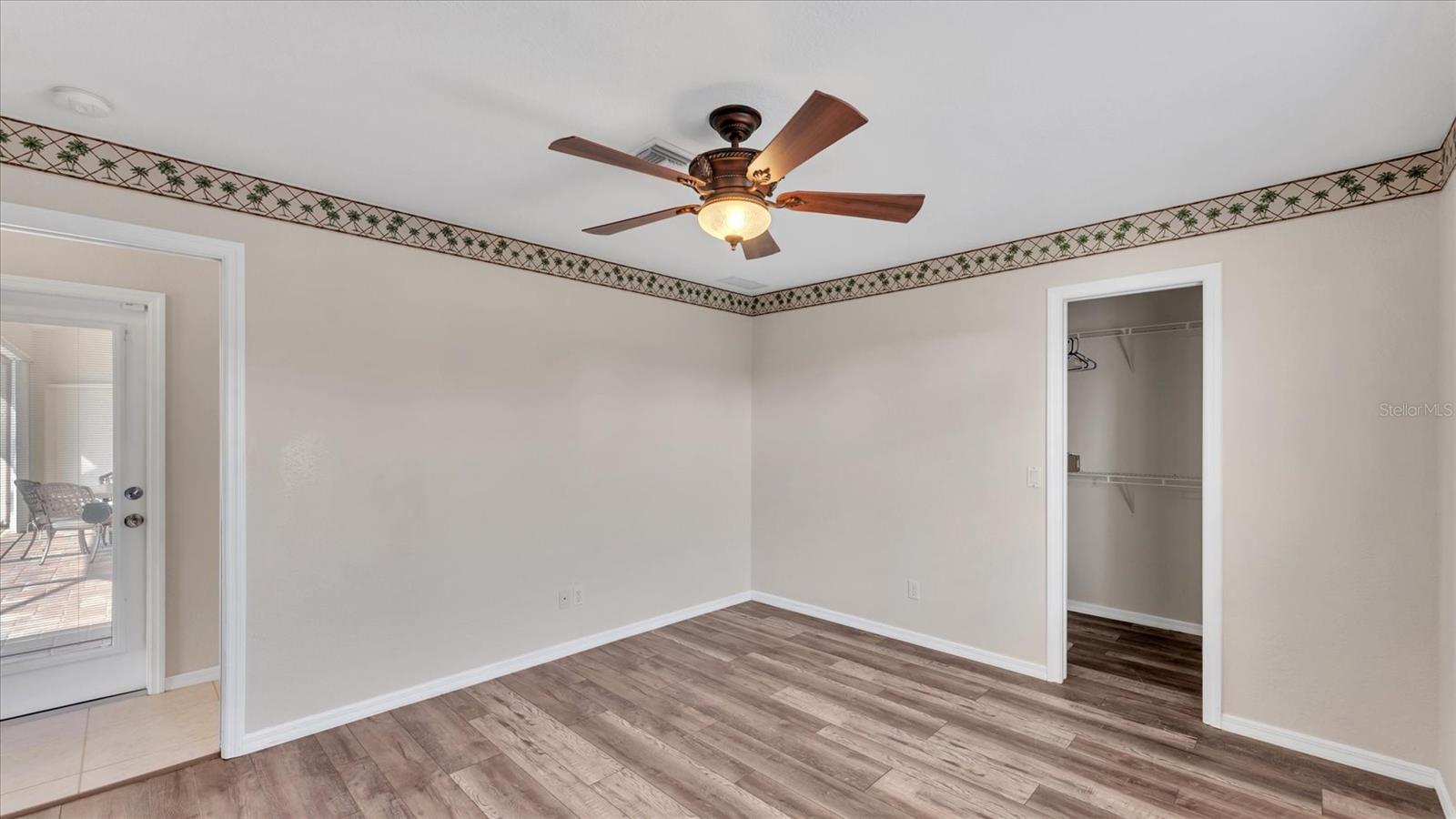 Image 40 of 67 For 646 Boundary Boulevard